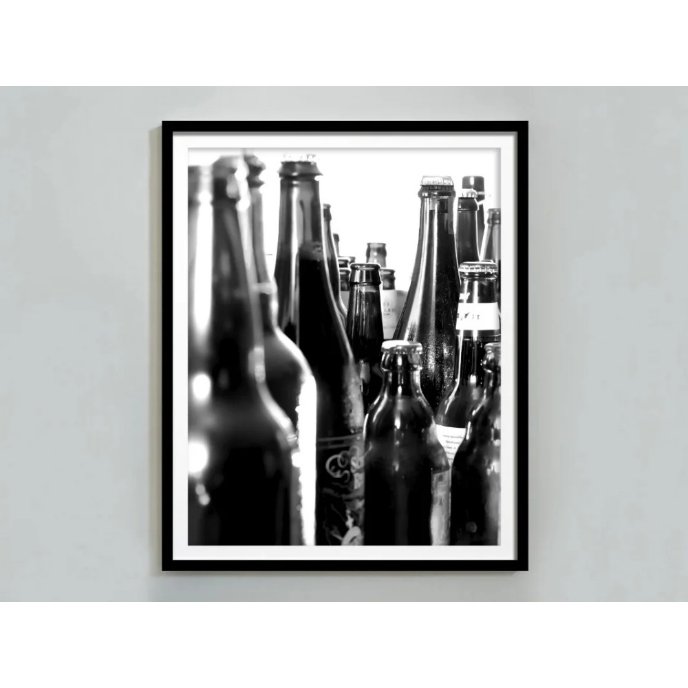 Black and white bar champagne  - огляд і ціна Whisky Beer And Wine